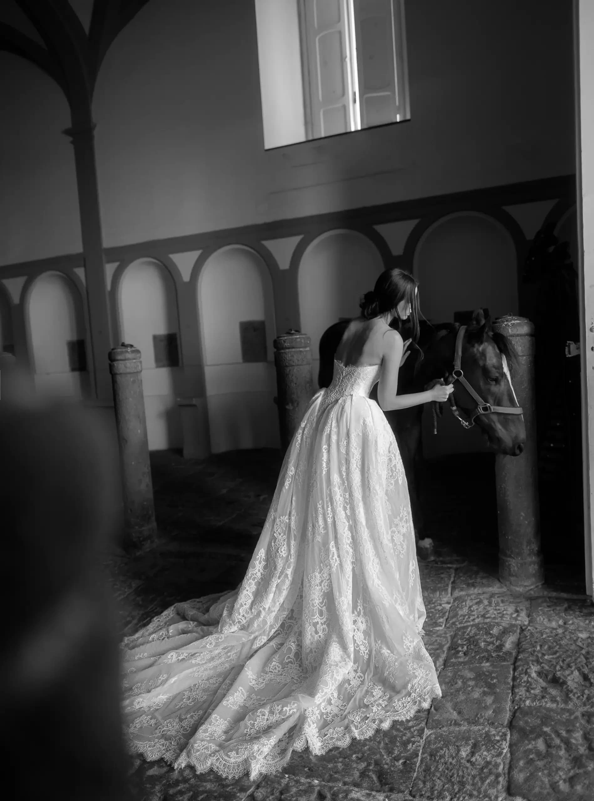 Velours – Felicia Couture