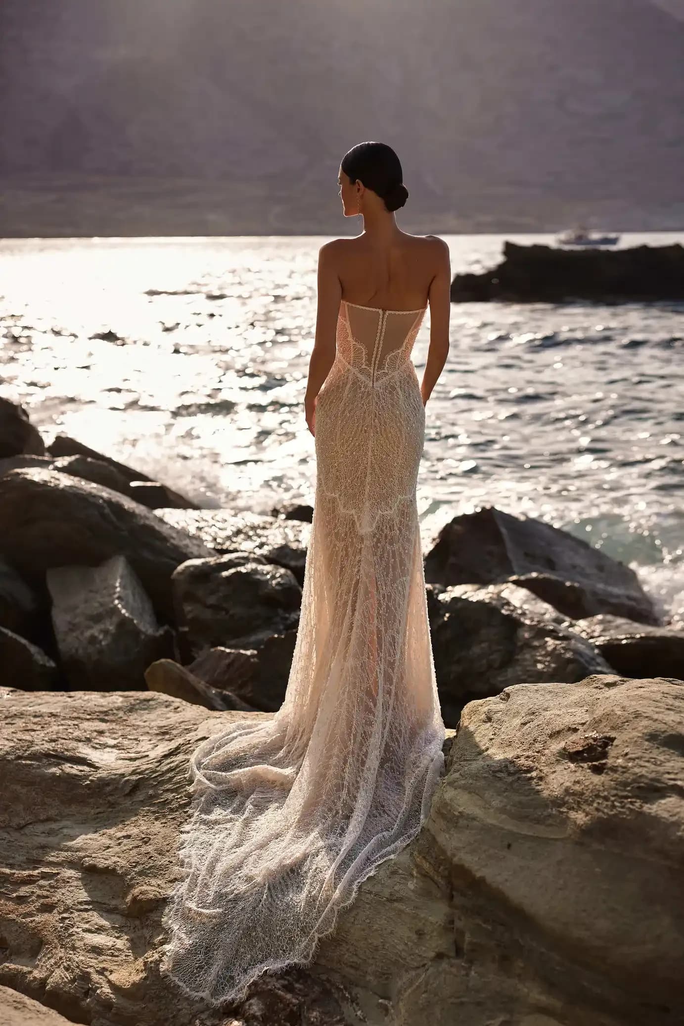 Esmera – Milla Nova