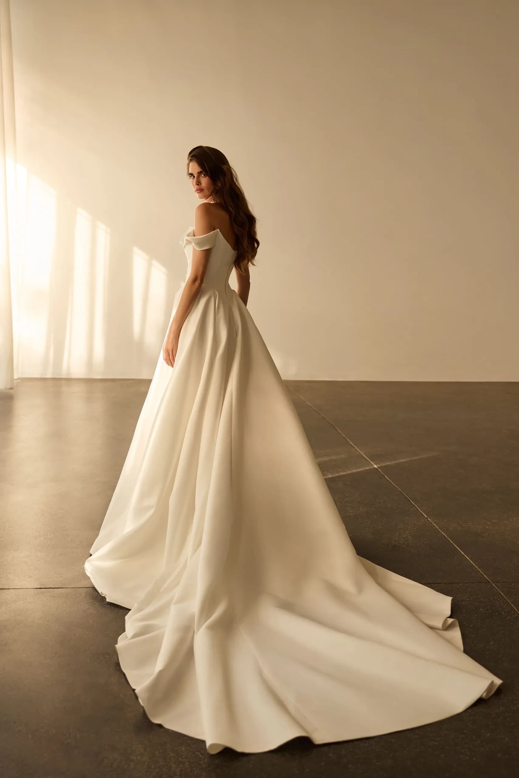 Grace – Milla Nova