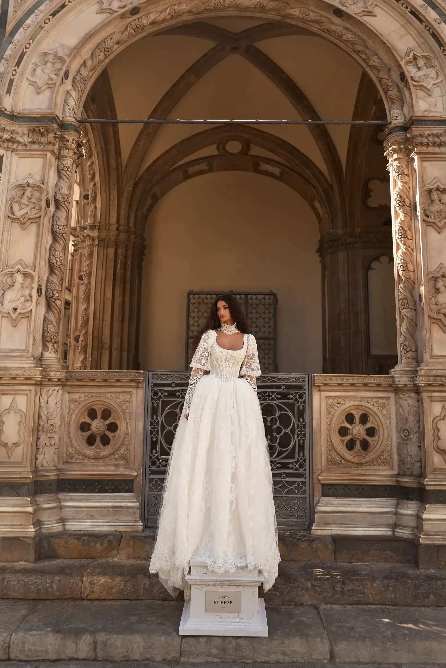 Raphaella – Milla Nova