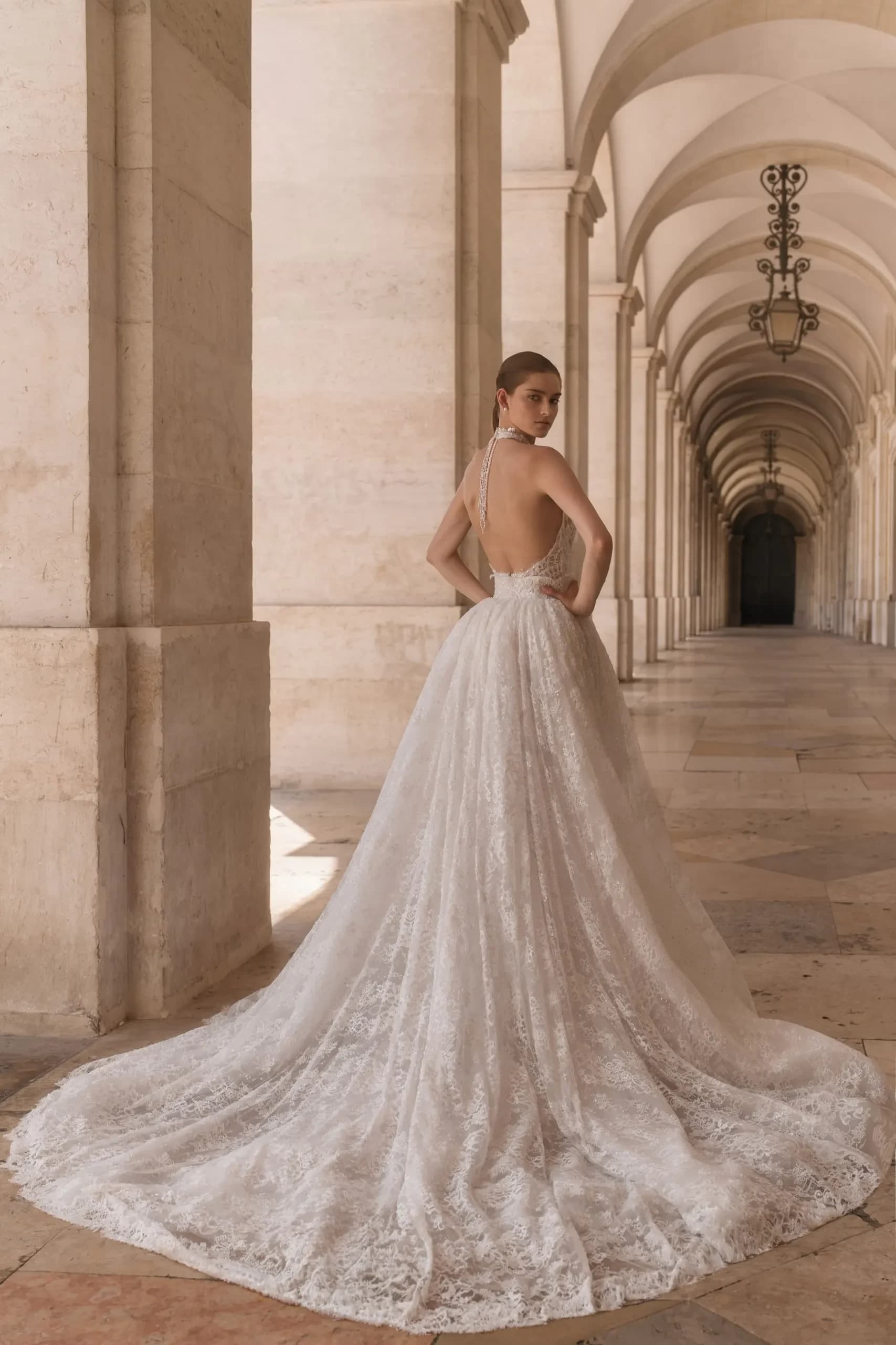 Naeva – Royaldi