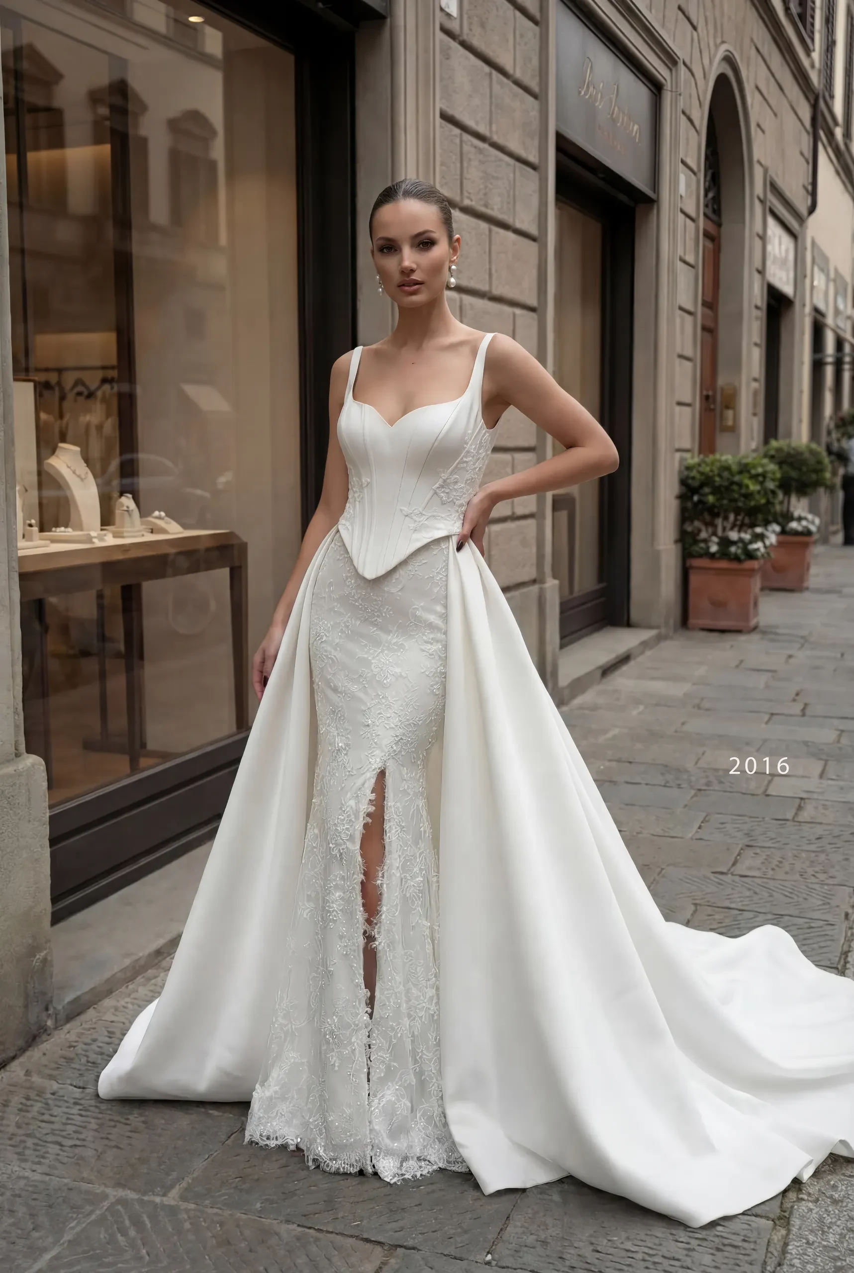 Madamburcu 2016 – Sposa In Collection 2027