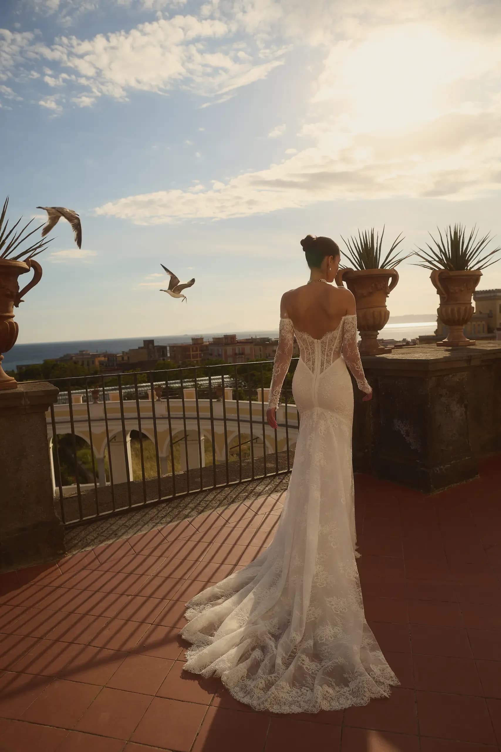 Essentiasir – Felicia Couture